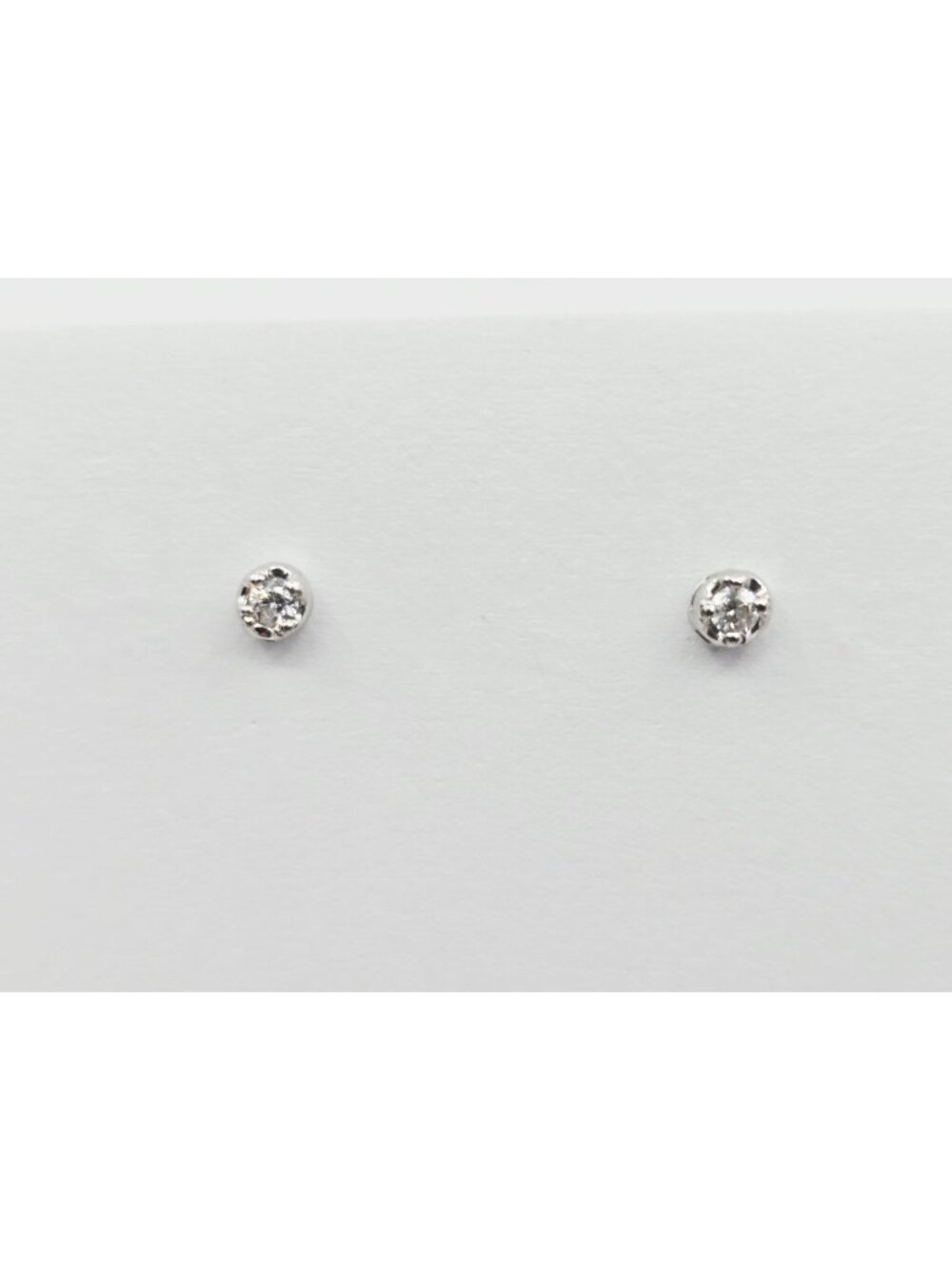 Amazing 14K Karat Solid White Gold Designer Round Cut Diamond Stud Earrings